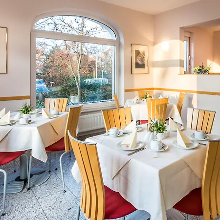 فندق Am Rokokogarten 3*