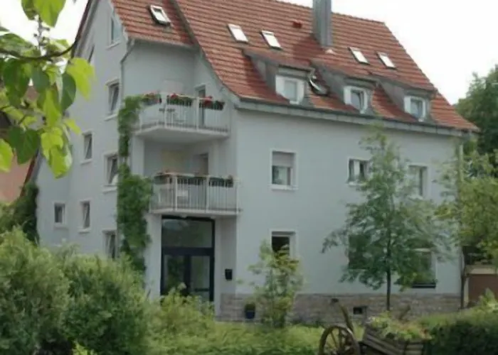 Am Rokokogarten 3* Veitshöchheim